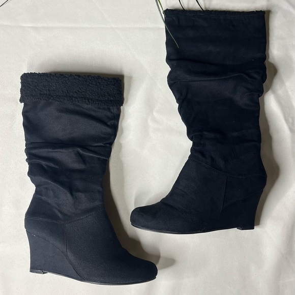 Black Suede Wedge Heeled Boot Lined with Sherpa - Picture 5 of 7